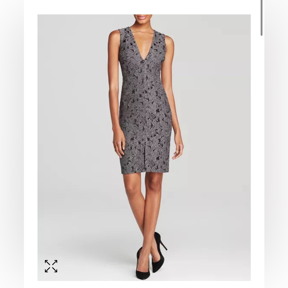 Alice + Olivia Baylee V neck black/grey cocktail dress size 2